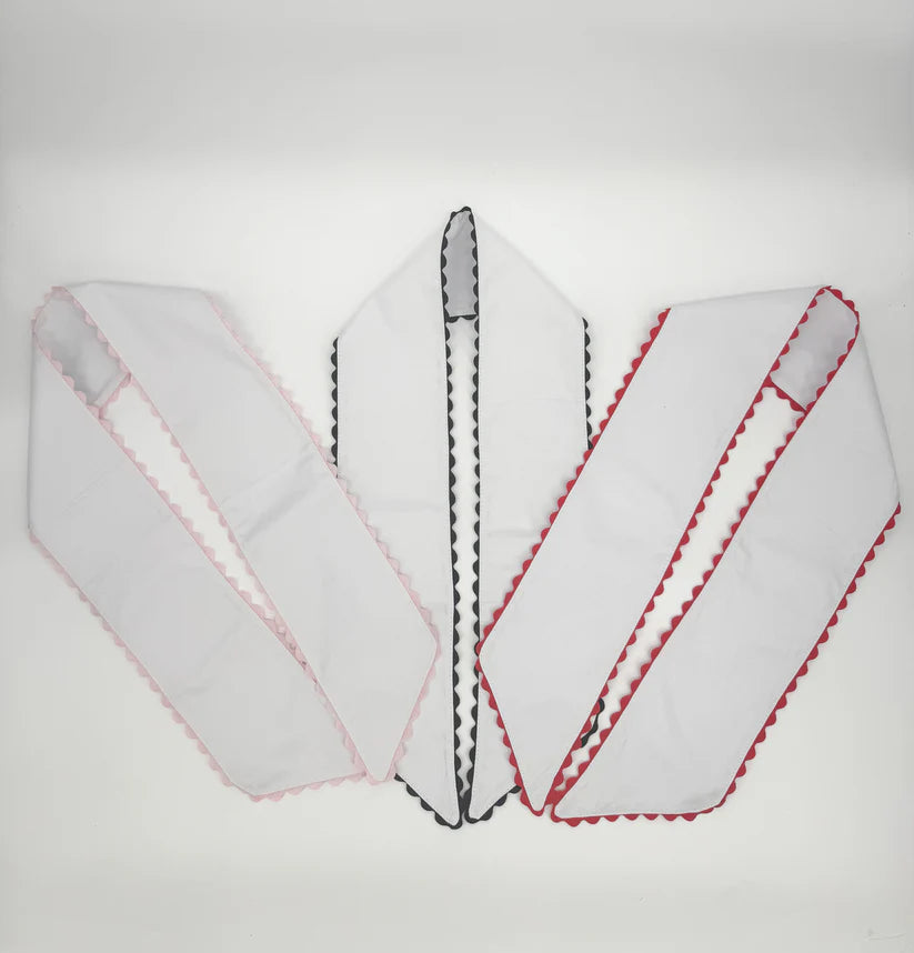 Valentines XOXO Ric Rac Wreath Sash