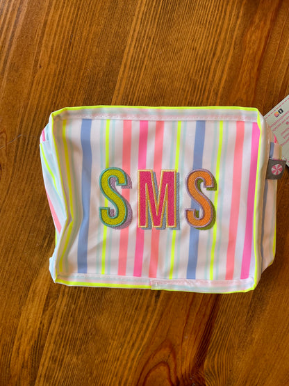 Tucker's Picks - Mint Set of Three Stacking Cubes