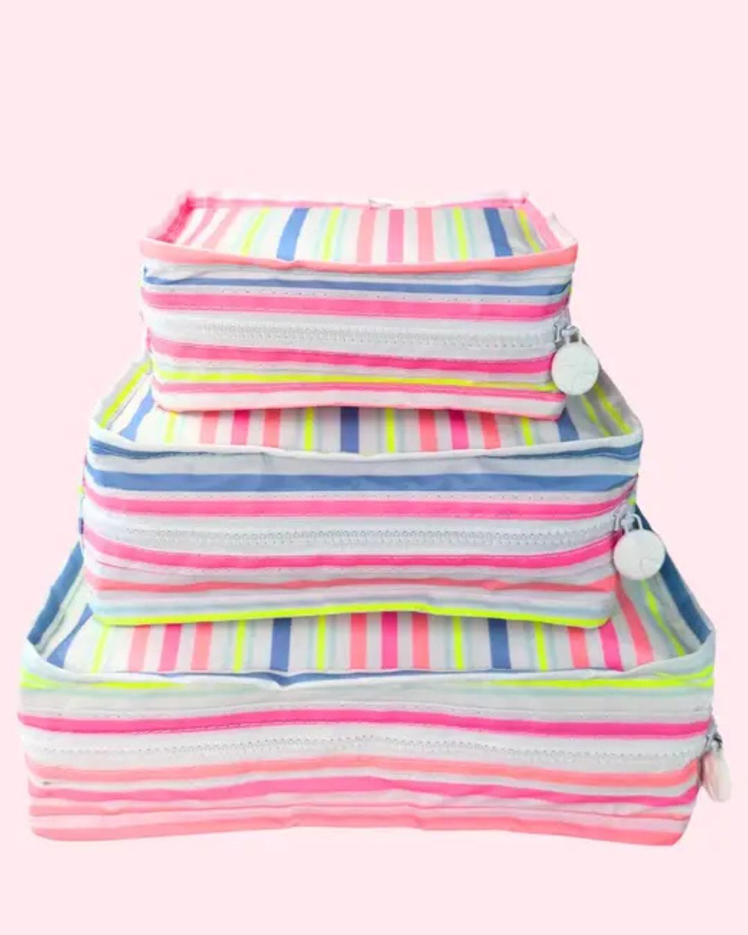 Tucker's Picks - Mint Set of Three Stacking Cubes